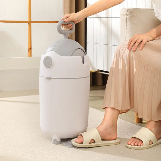 Pet Waste Trash Can with Foot Pedal