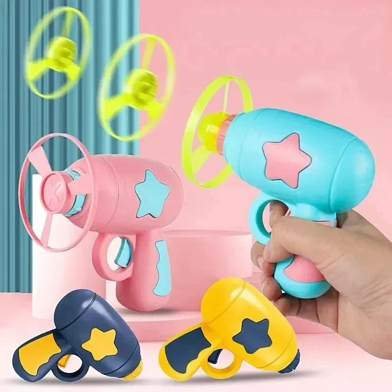 Mini Flying Disc Launcher Cat Toy – Interactive Shooting Gun Chasing Toy