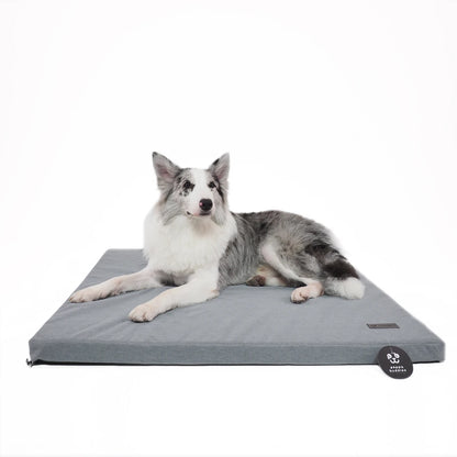 Waterproof Oxford Orthopedic Pet Mat – Car Trunk Protector & Travel Dog Bed
