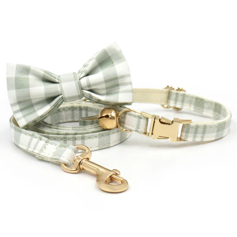 2025 New Product Gold Dog Leash Blue Webbing Classic Plaid Fabric Dog Collars Adjustable Pet Bowtie